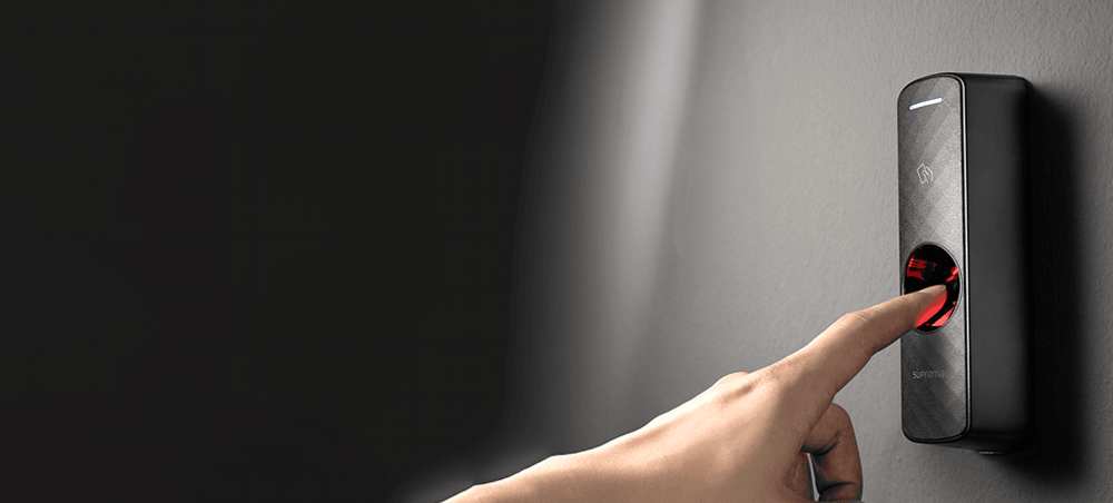 Suprema BioEntry P2 fingerprint reader and door controller